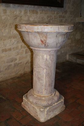 Les fonds baptismaux